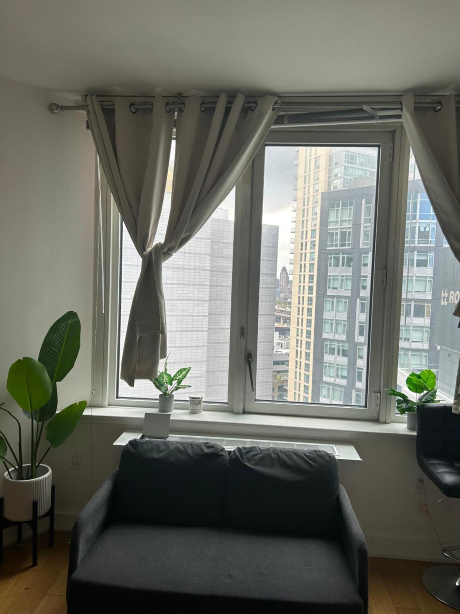 View Lux For Yourself * New York